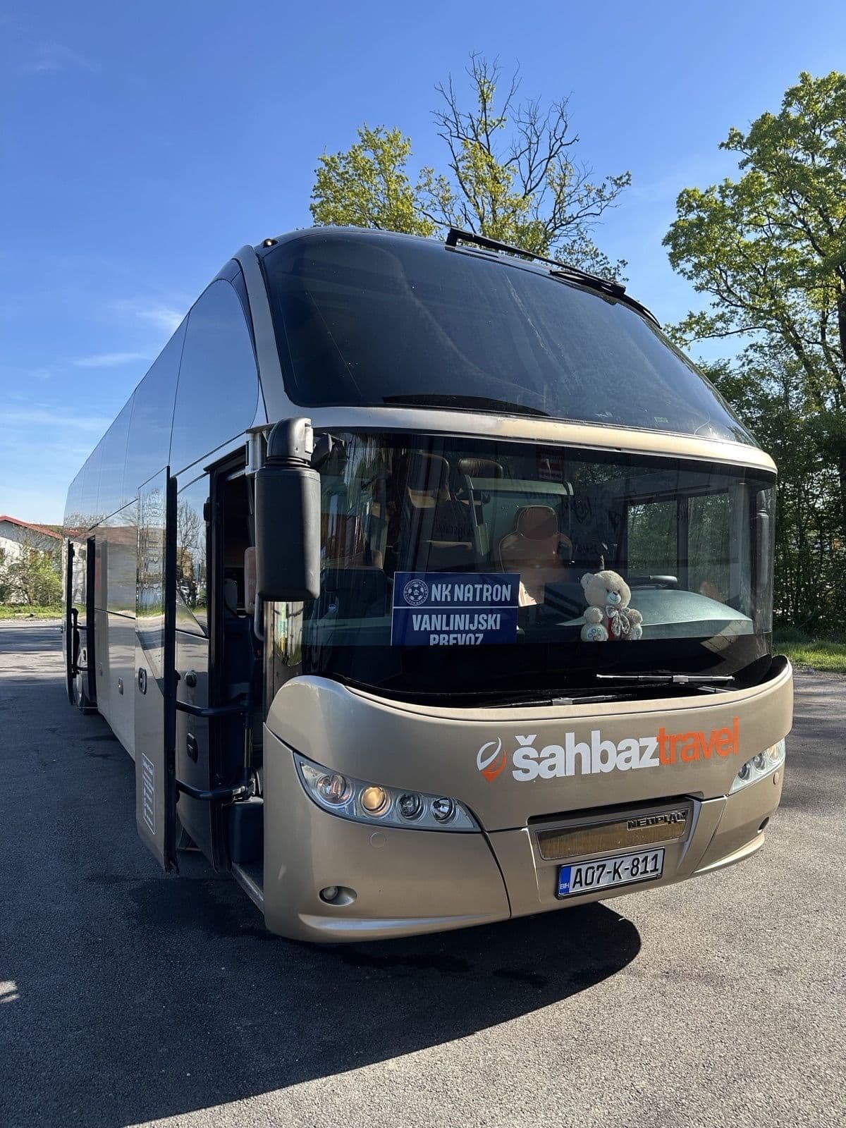 Autobus Šahbaz Travela u Tešnju